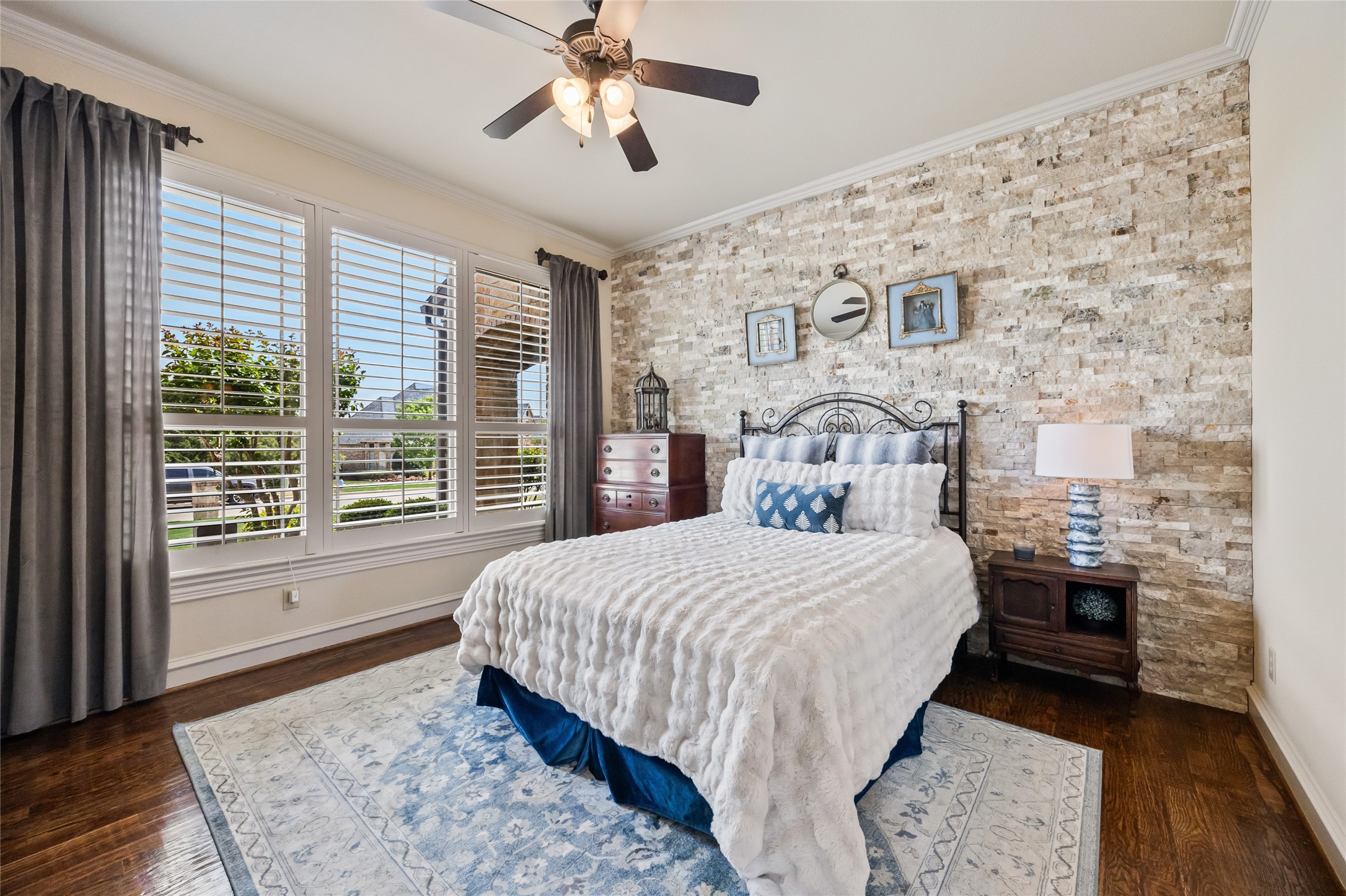 125 Manor Drive Heath TX 75032