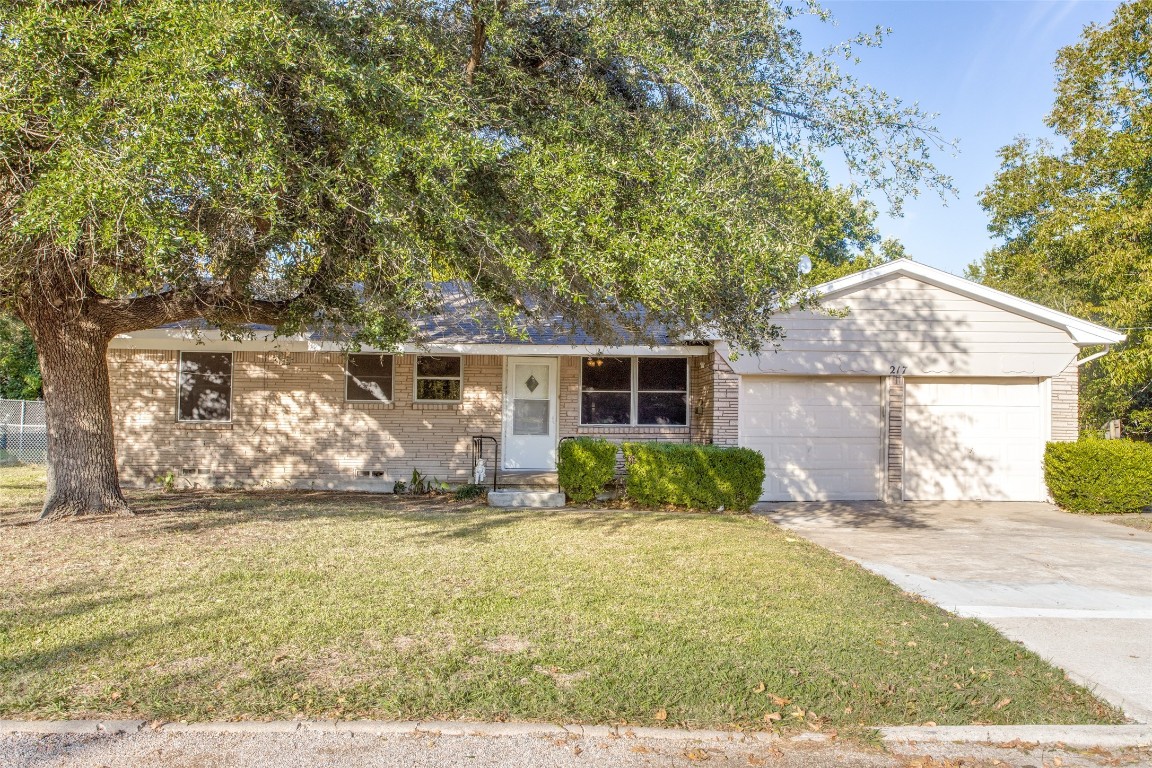 217 Jouette Street Farmersville TX 75442