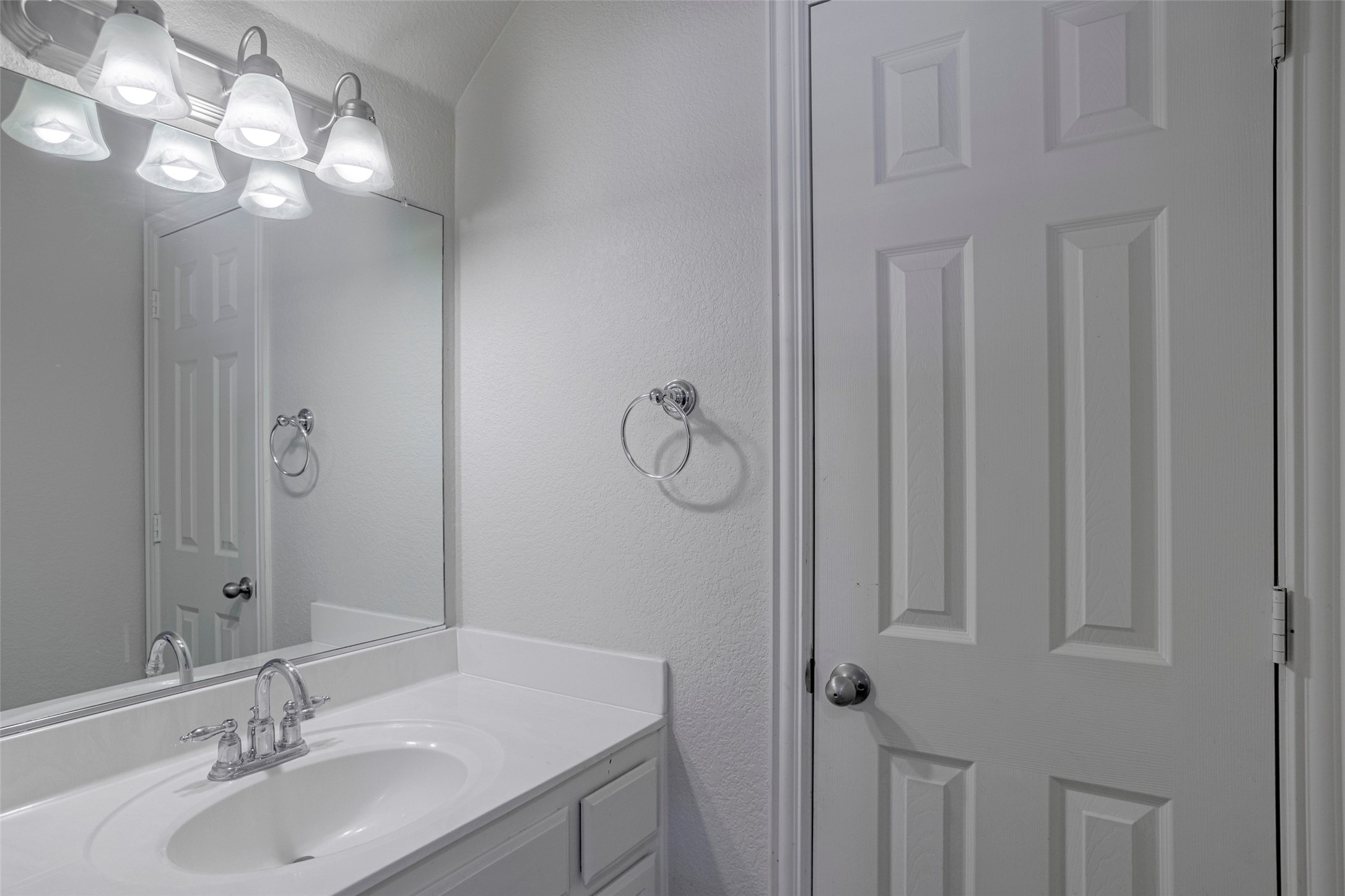 3036 Larreta Grand Prairie TX 75054