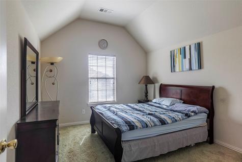 3036 Larreta Grand Prairie TX 75054