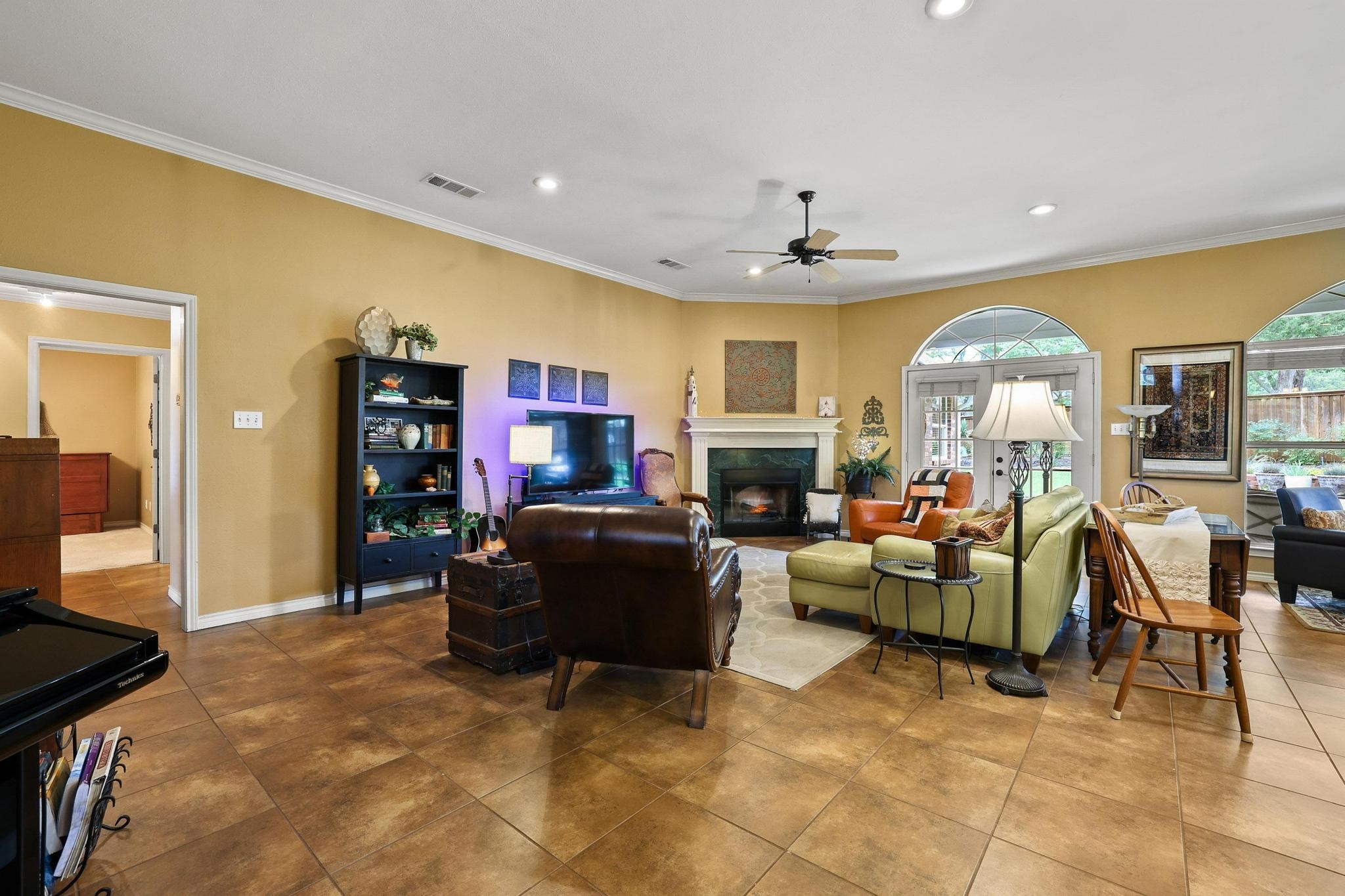 10 Fairway Loop Drive Pottsboro TX 75076