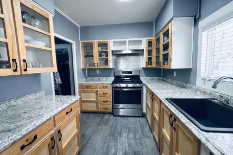 506 W Grand Avenue Comanche TX 76442