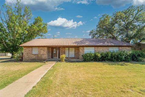 1401 W Elliott Street Breckenridge TX 76424