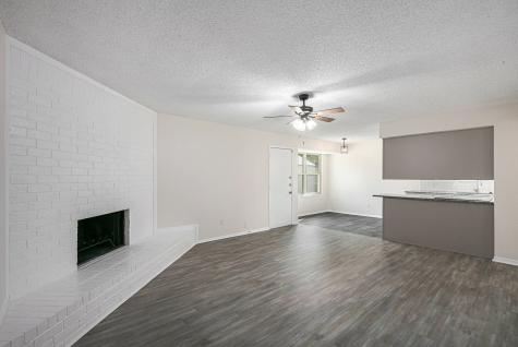 1417 Warren Lane Fort Worth TX 76112