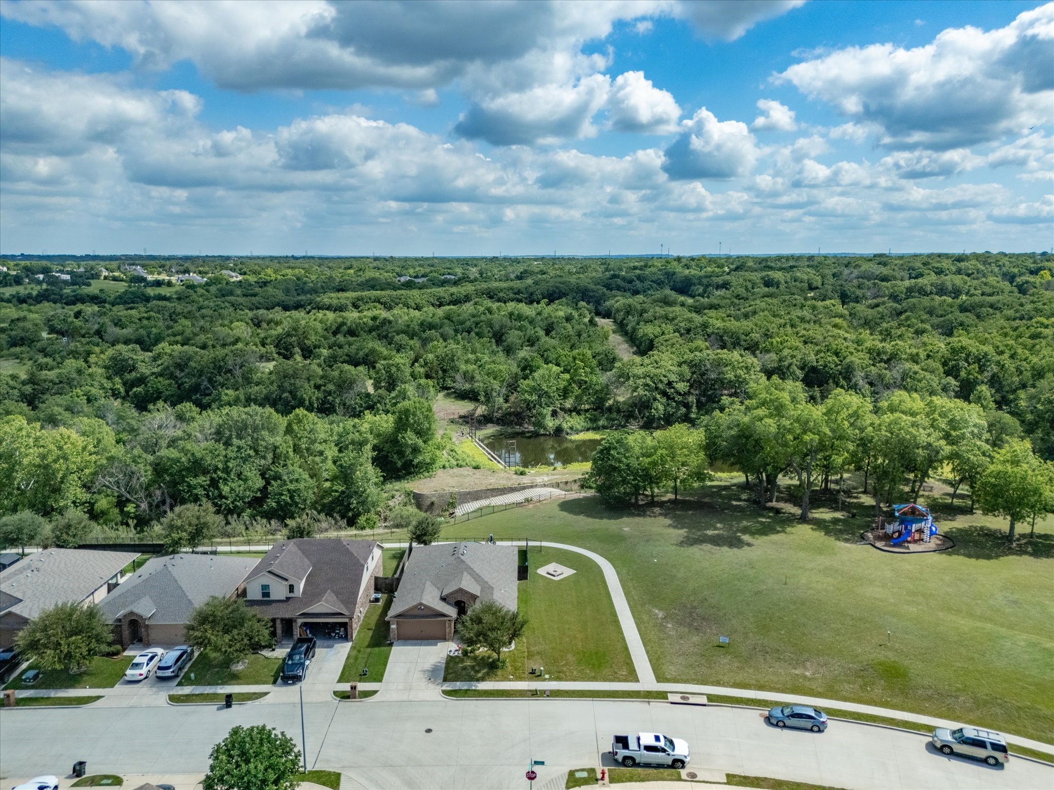 597 Creekview Drive Azle TX 76020