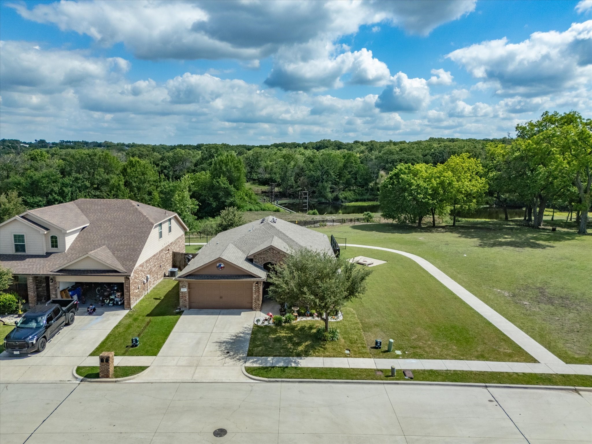 597 Creekview Drive Azle TX 76020
