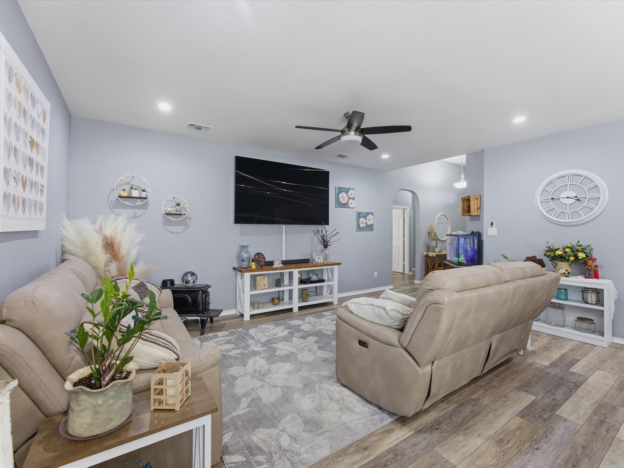 597 Creekview Drive Azle TX 76020