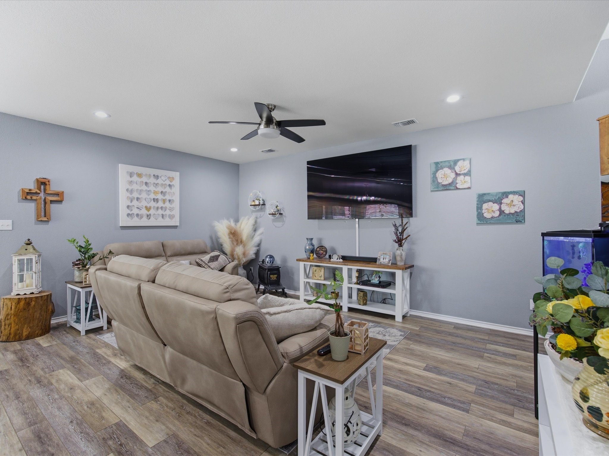 597 Creekview Drive Azle TX 76020