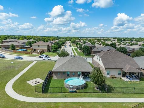 597 Creekview Drive Azle TX 76020