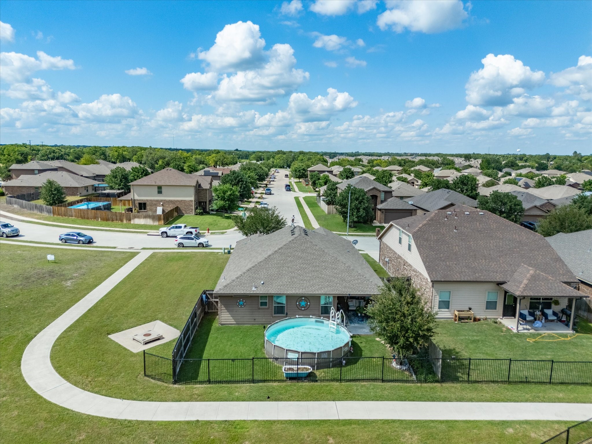 597 Creekview Drive Azle TX 76020