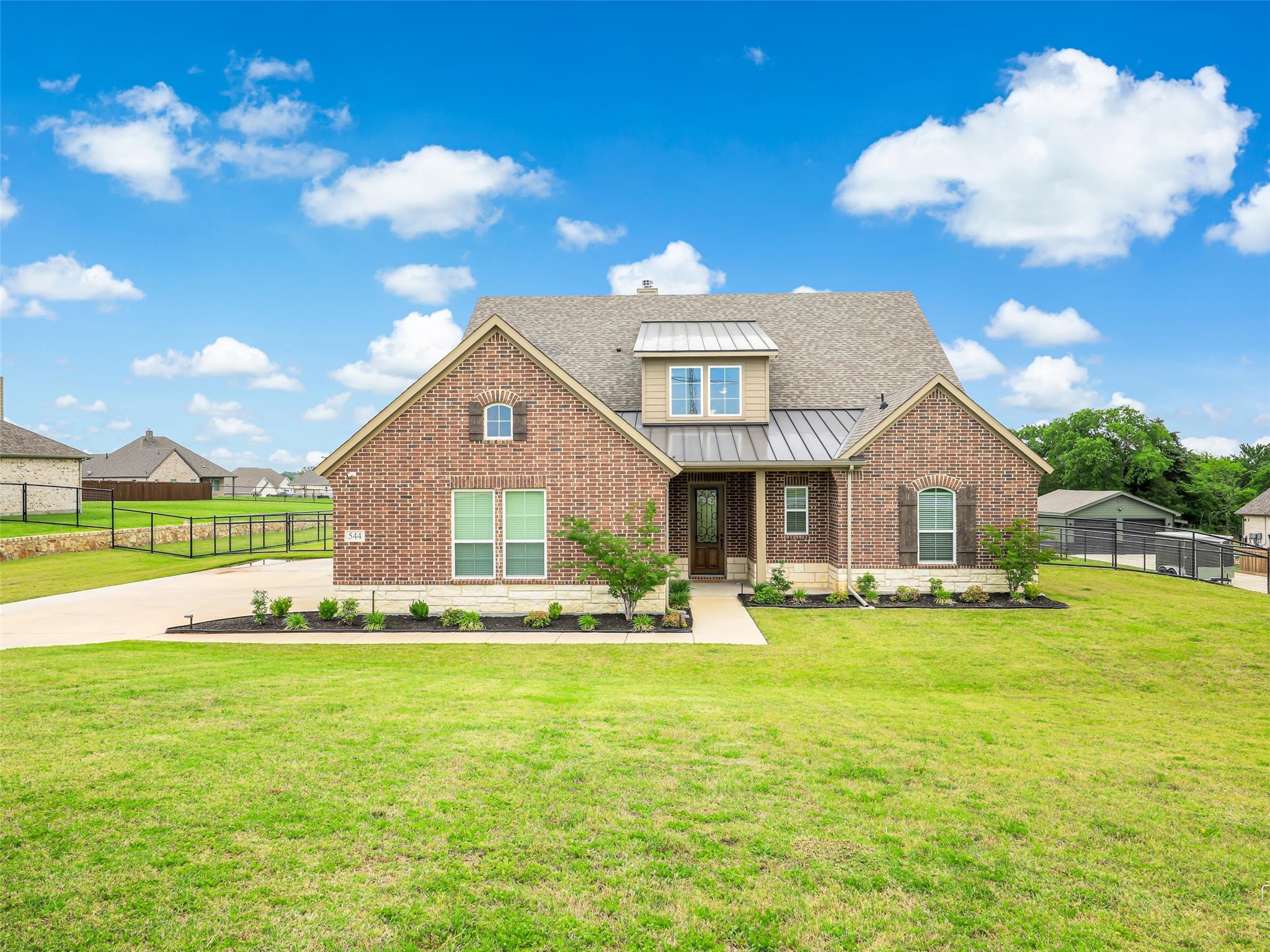 544 Majors Road Van Alstyne TX 75495
