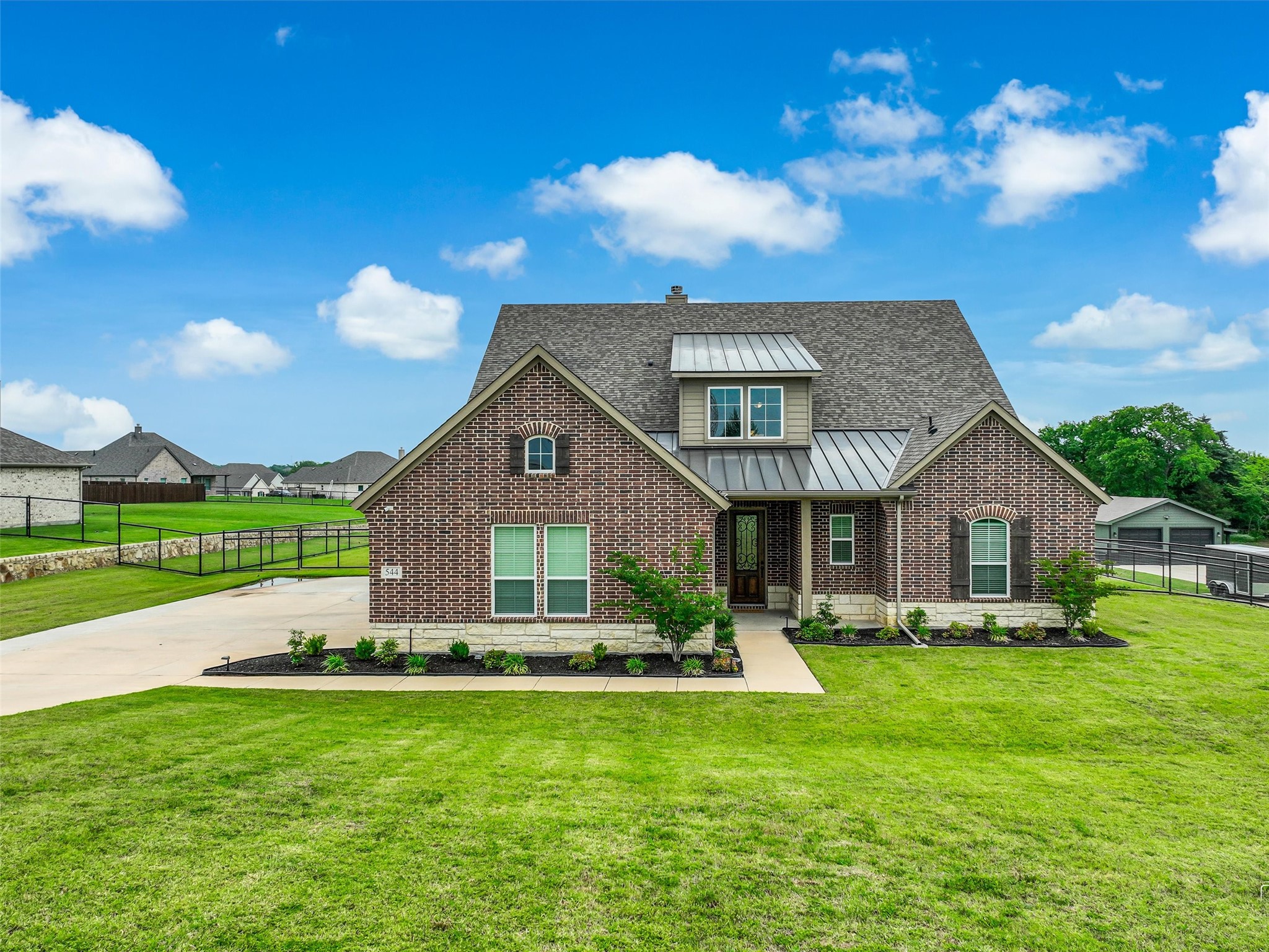 544 Majors Road Van Alstyne TX 75495