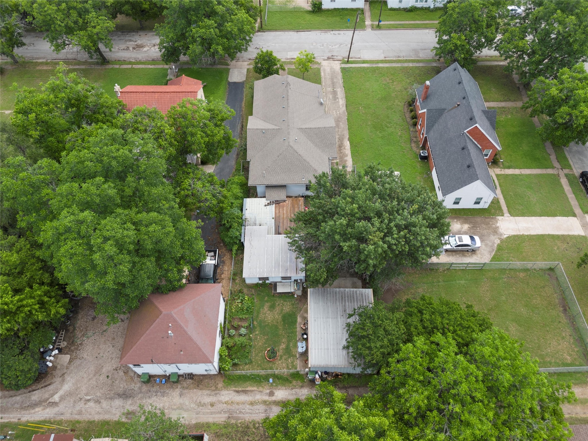 105 N Davis Street West TX 76691