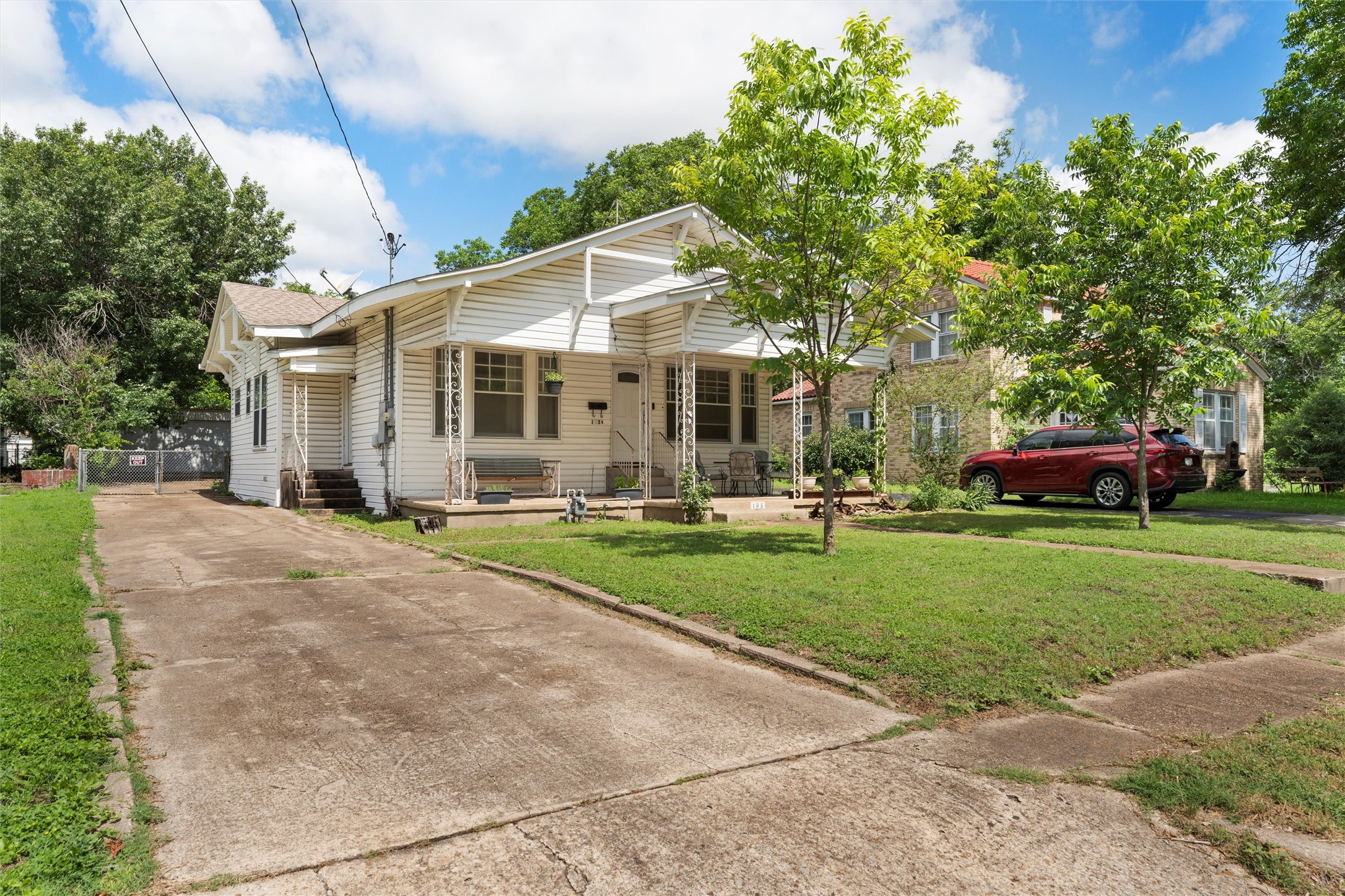105 N Davis Street West TX 76691