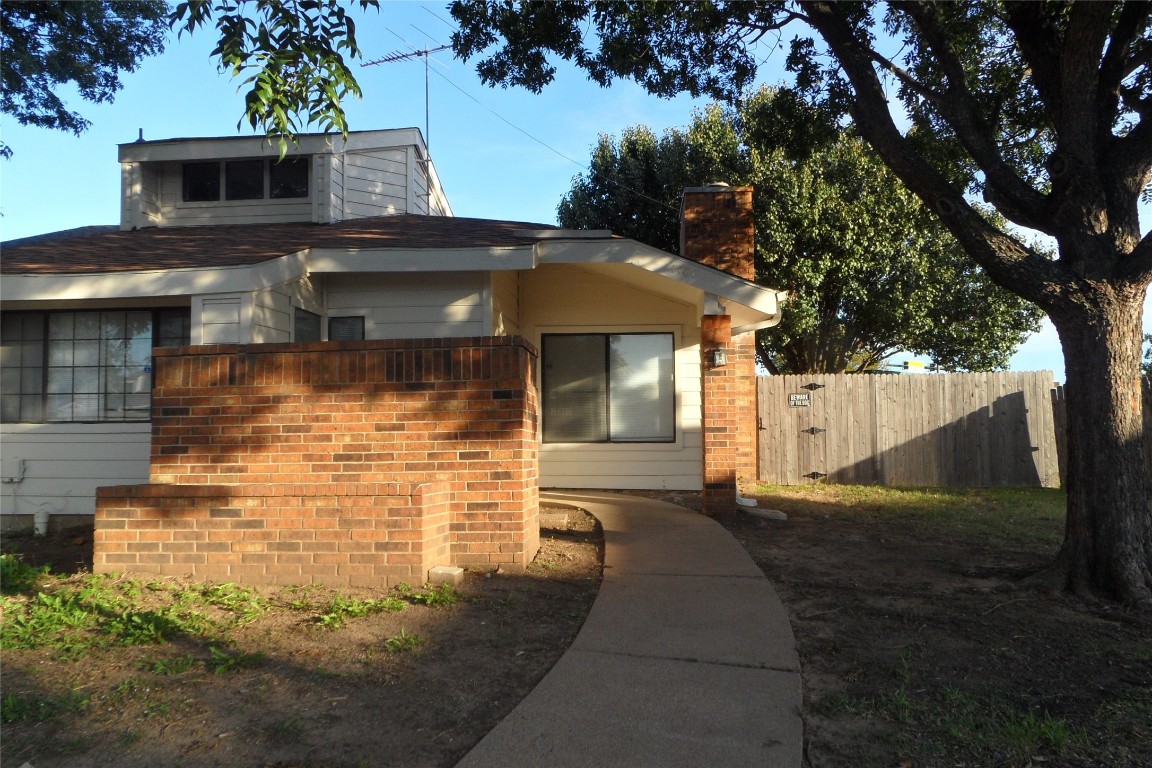 1101 Cloudcrest Court Arlington TX 76017