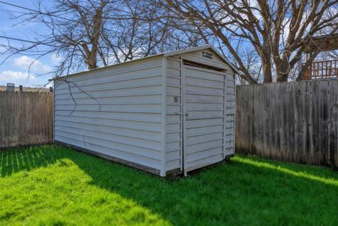 529 Ann Lois Lane Burleson TX 76028