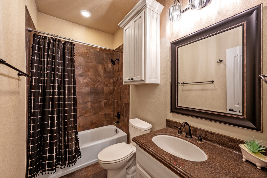 209 Chrissa Drive Pottsboro TX 75076