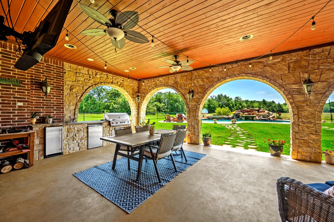 209 Chrissa Drive Pottsboro TX 75076