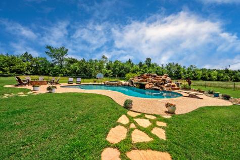 209 Chrissa Drive Pottsboro TX 75076