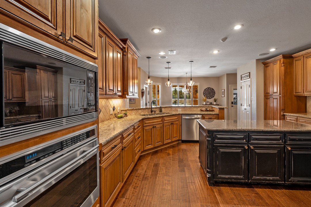 209 Chrissa Drive Pottsboro TX 75076