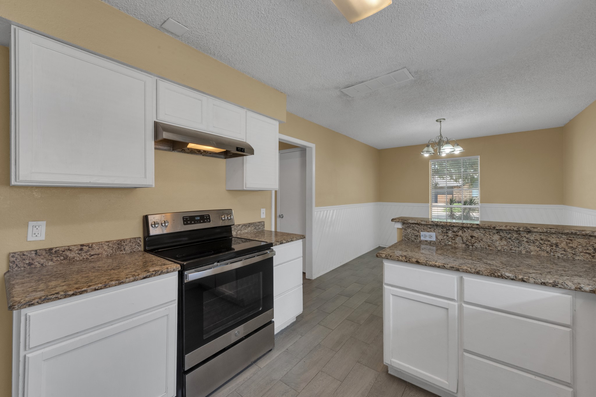 830 Frances Drive Grand Prairie TX 75052
