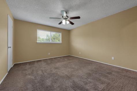 830 Frances Drive Grand Prairie TX 75052