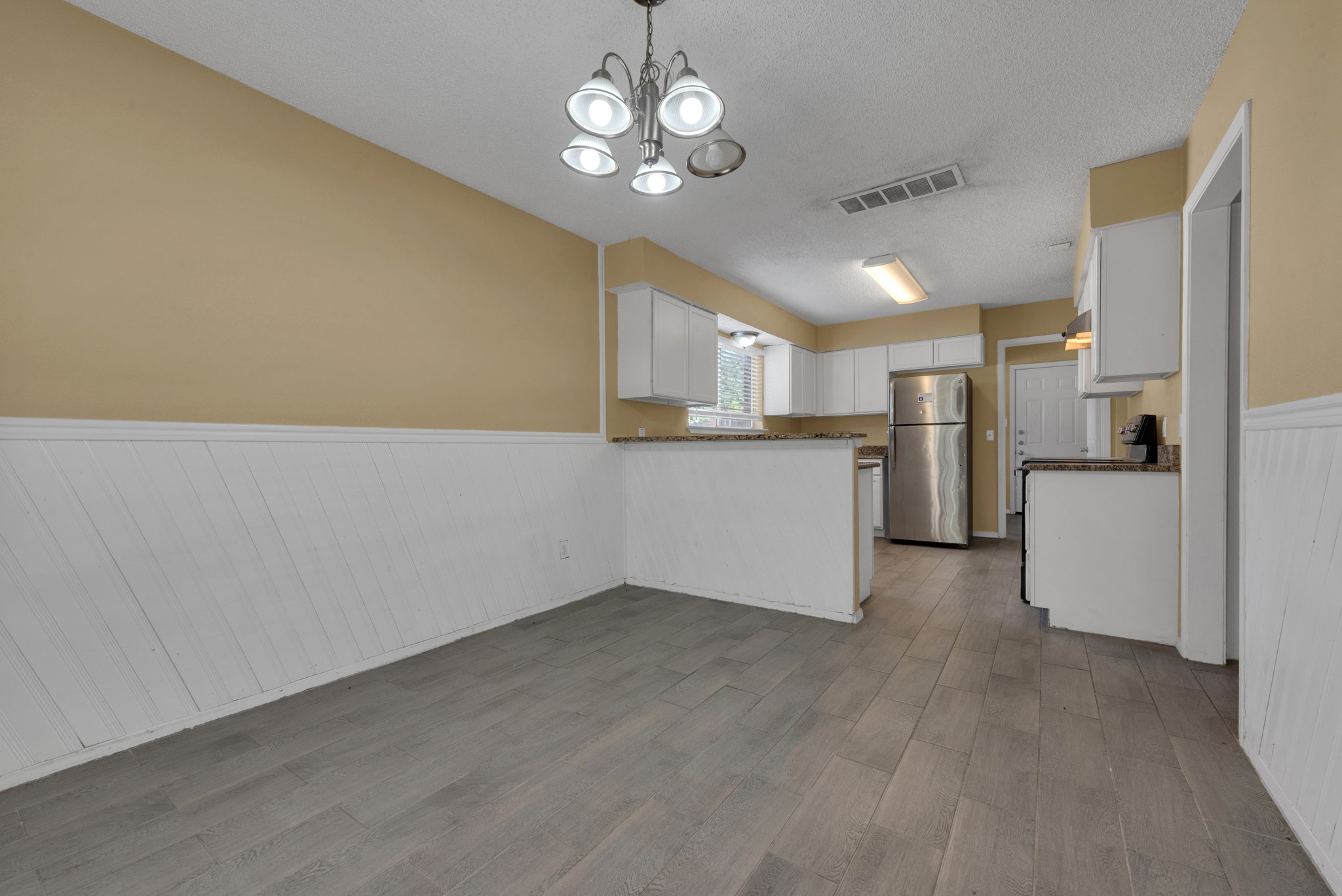 830 Frances Drive Grand Prairie TX 75052