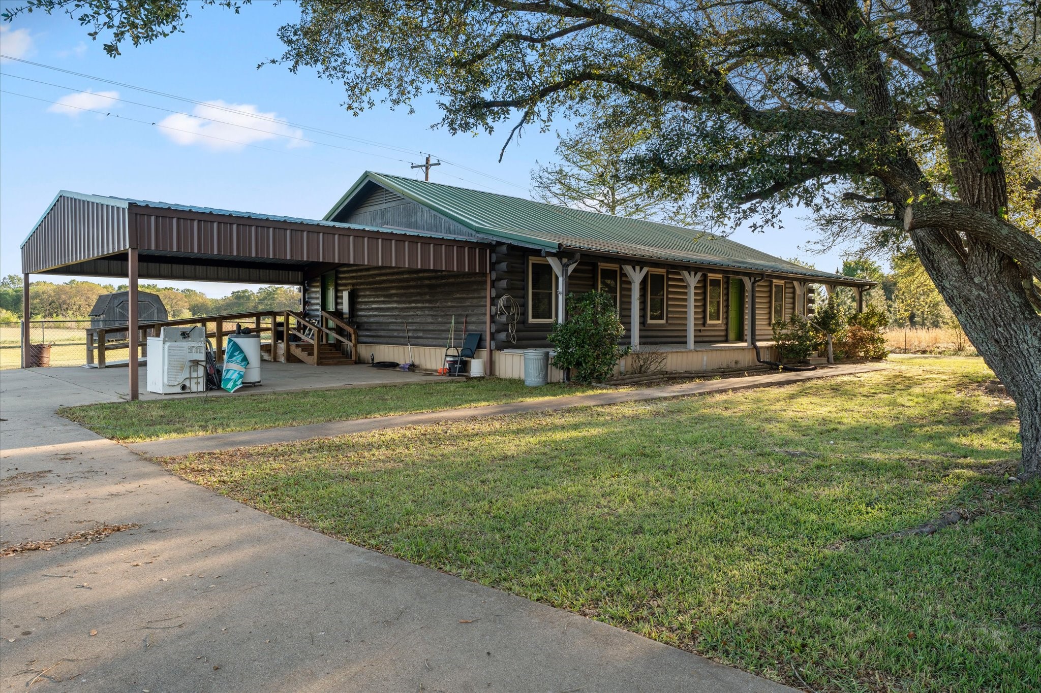 520 W Farm To Market Road 71 Mt Pleasant TX 75455