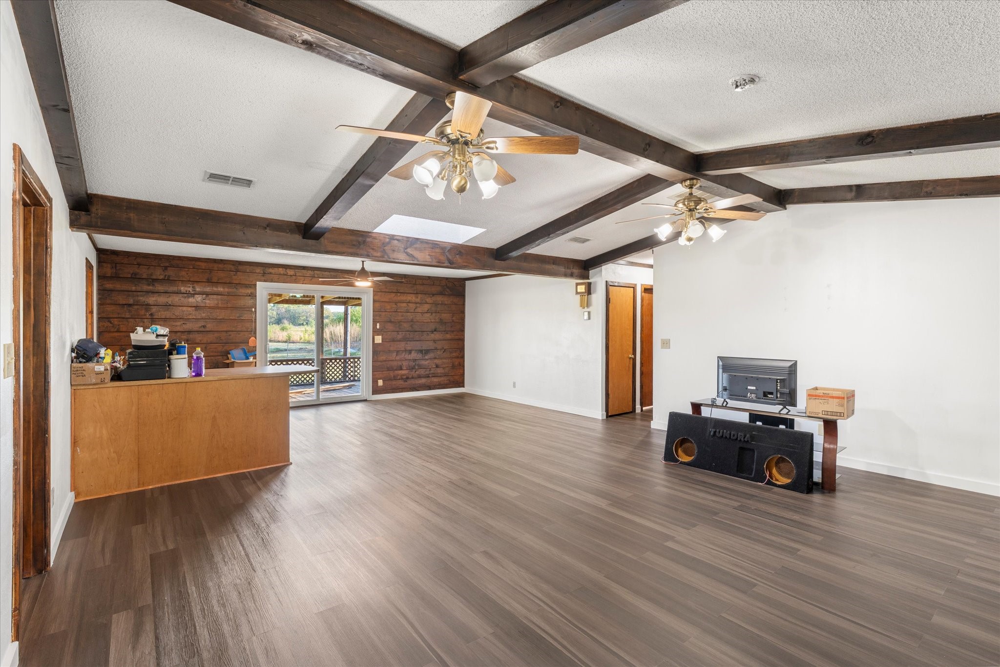 520 W Farm To Market Road 71 Mt Pleasant TX 75455