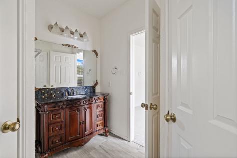 2726 Collins Boulevard Garland TX 75044