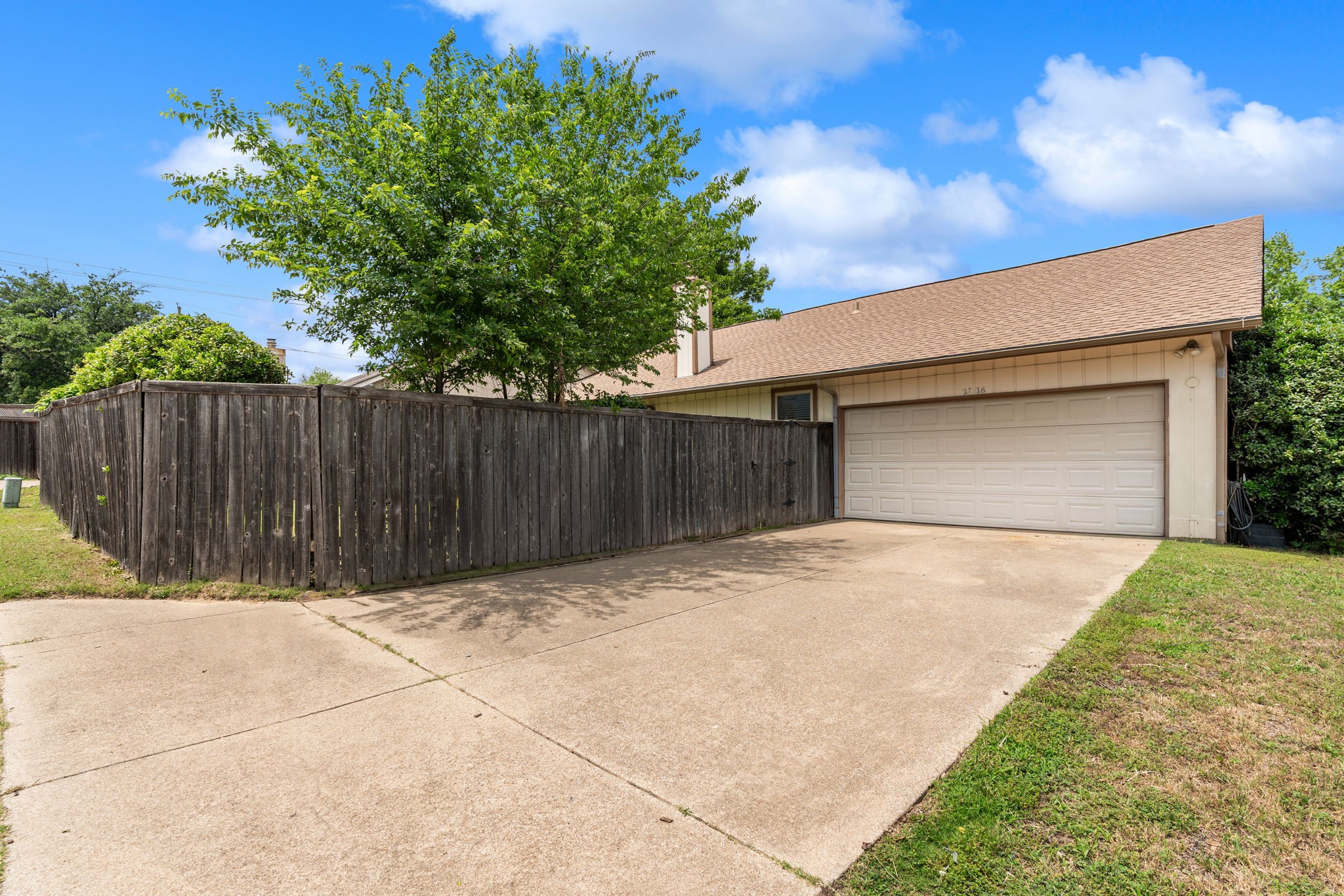 2726 Collins Boulevard Garland TX 75044