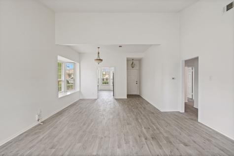 2726 Collins Boulevard Garland TX 75044