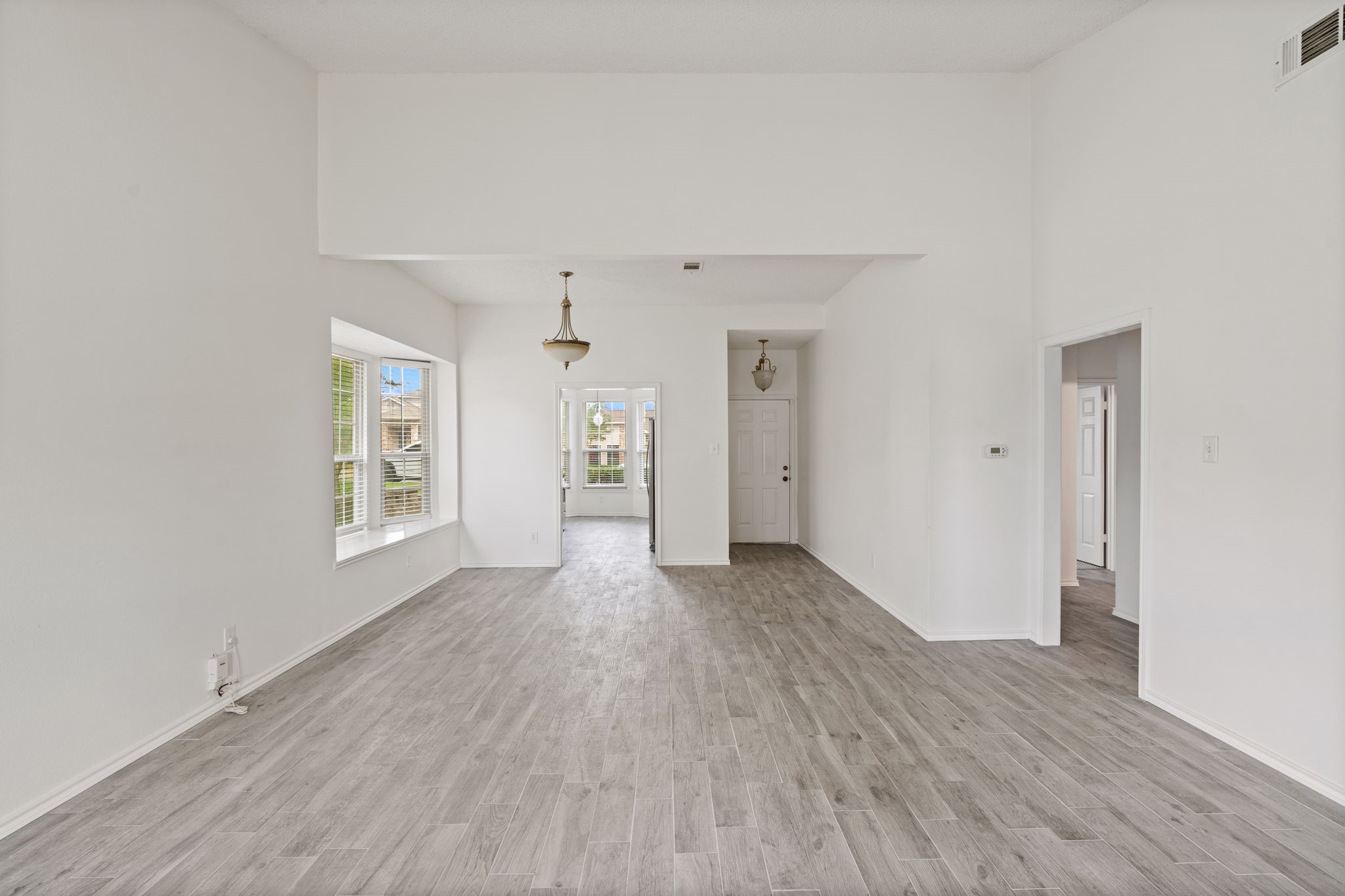 2726 Collins Boulevard Garland TX 75044