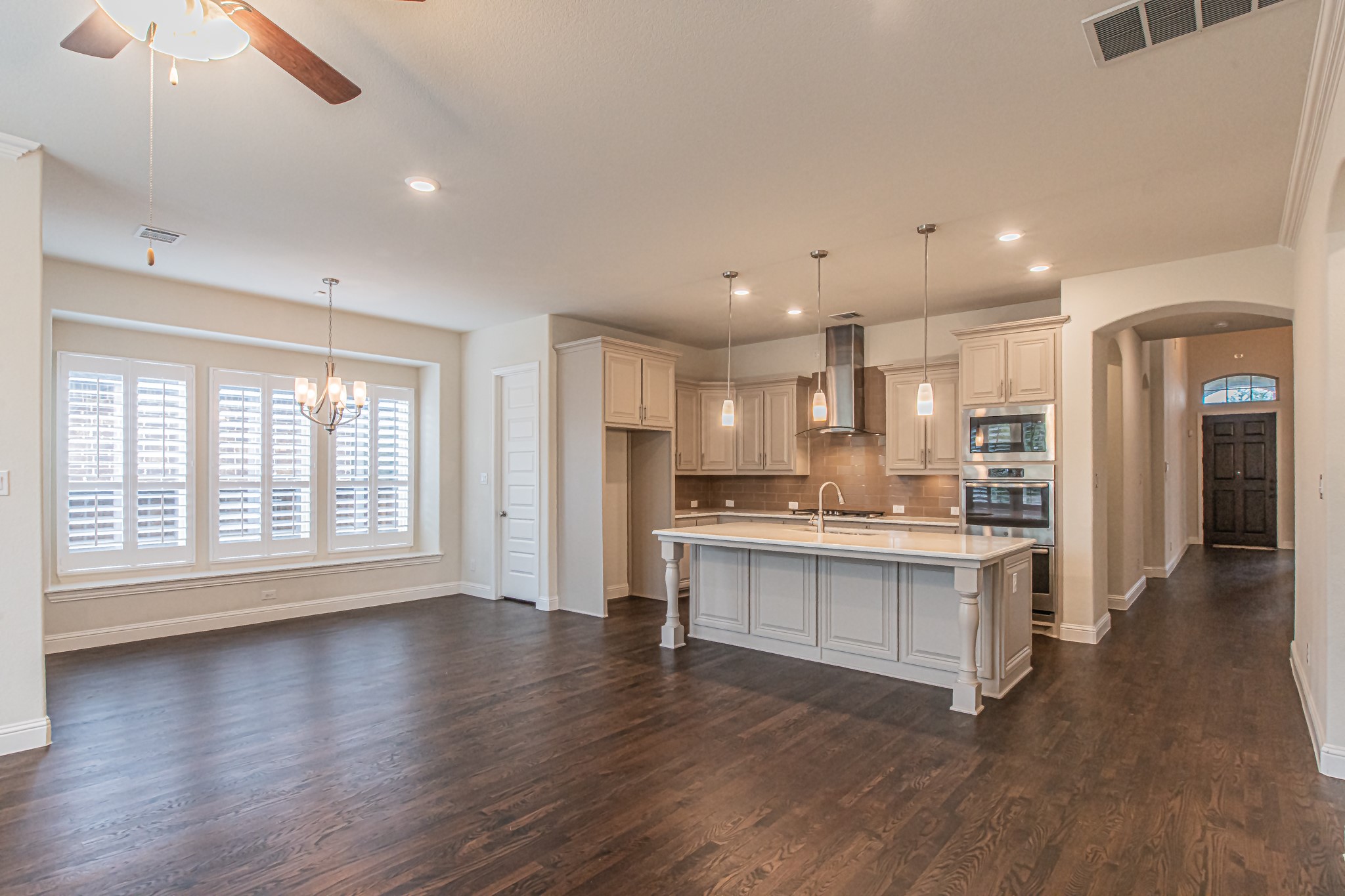 2044 Remington Drive Irving TX 75063