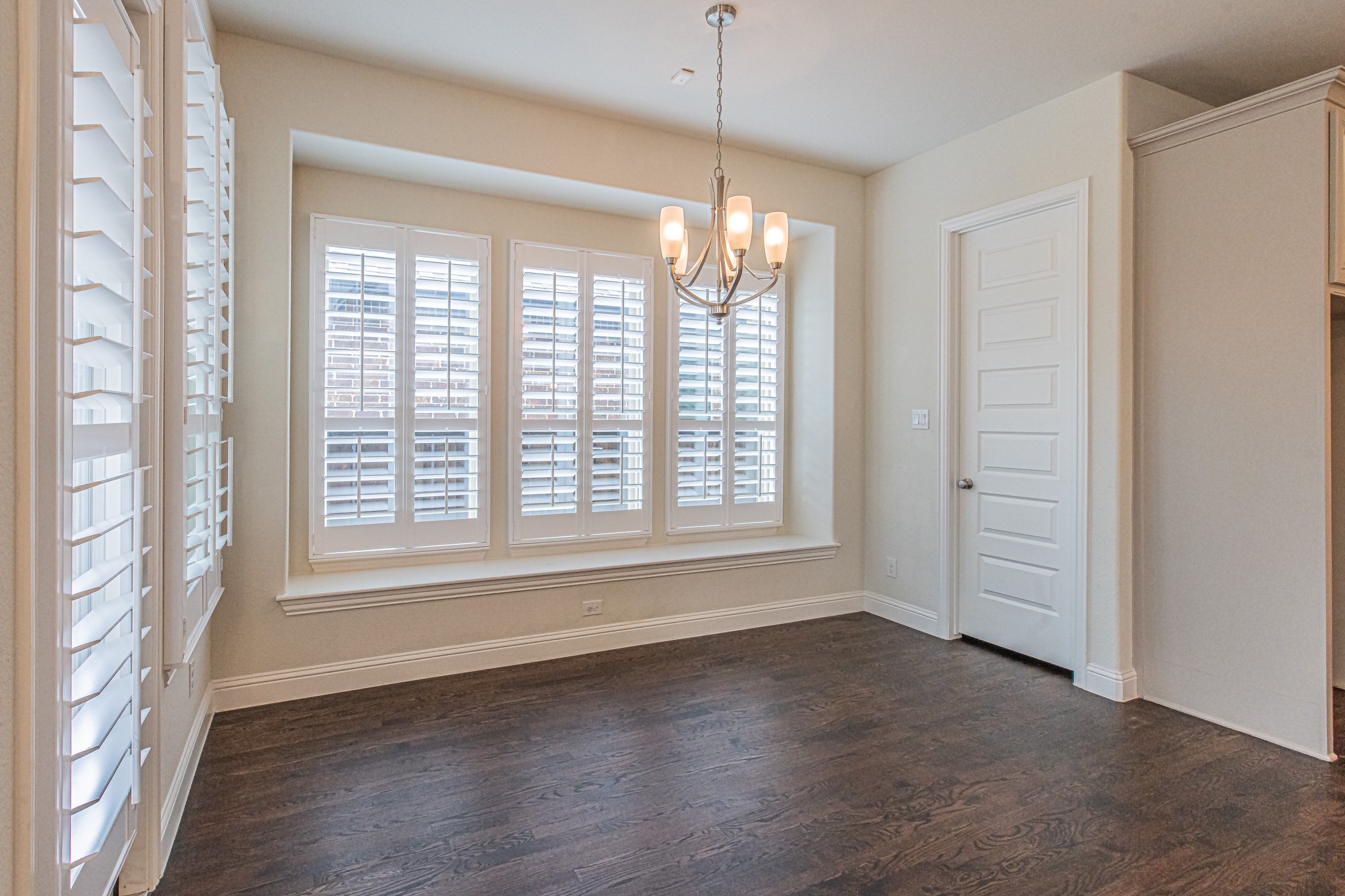 2044 Remington Drive Irving TX 75063