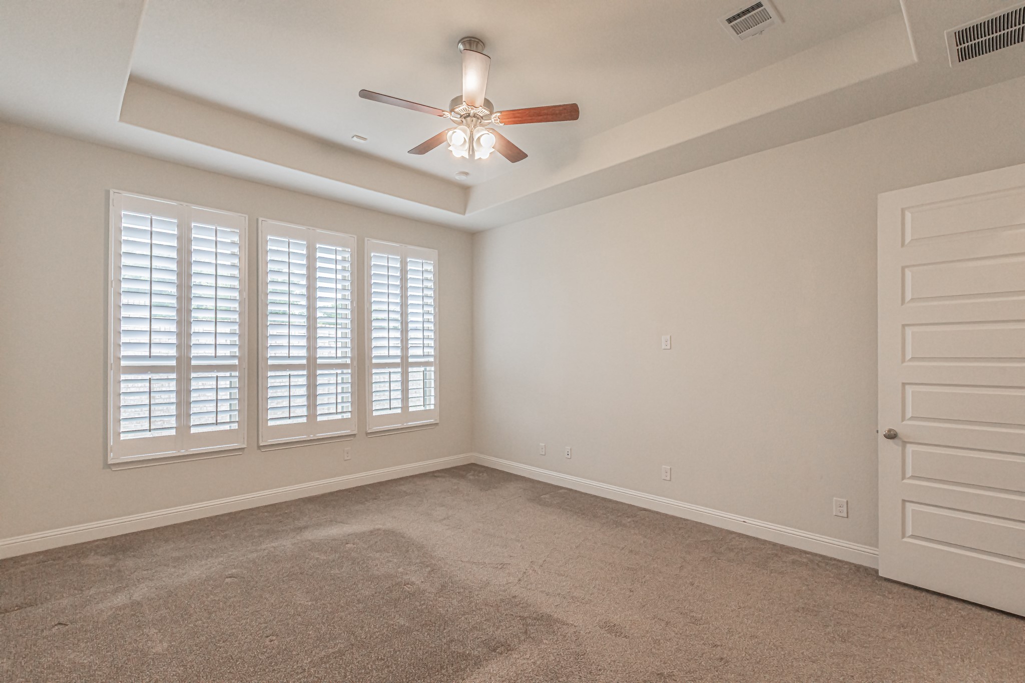 2044 Remington Drive Irving TX 75063
