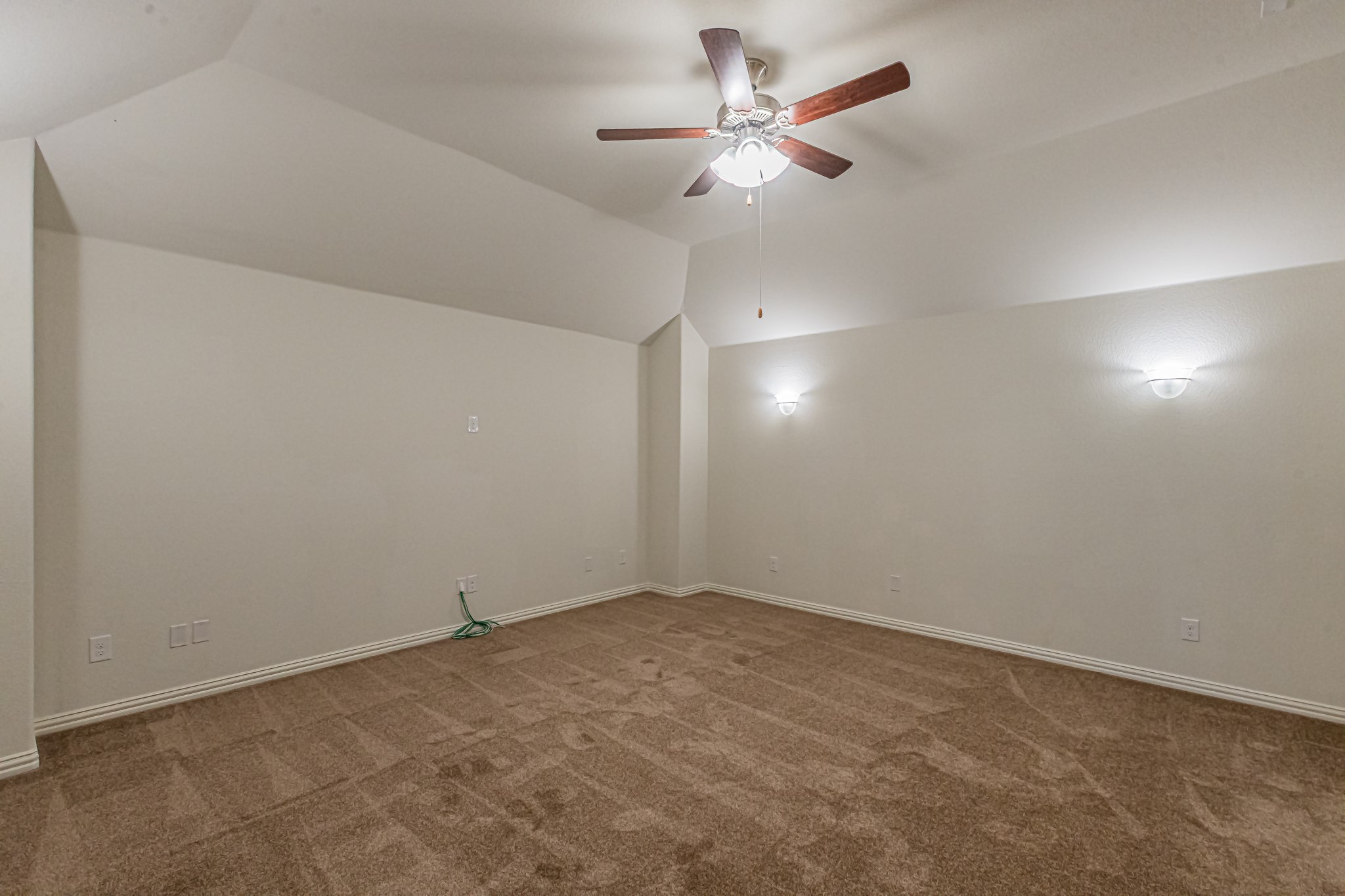 2044 Remington Drive Irving TX 75063