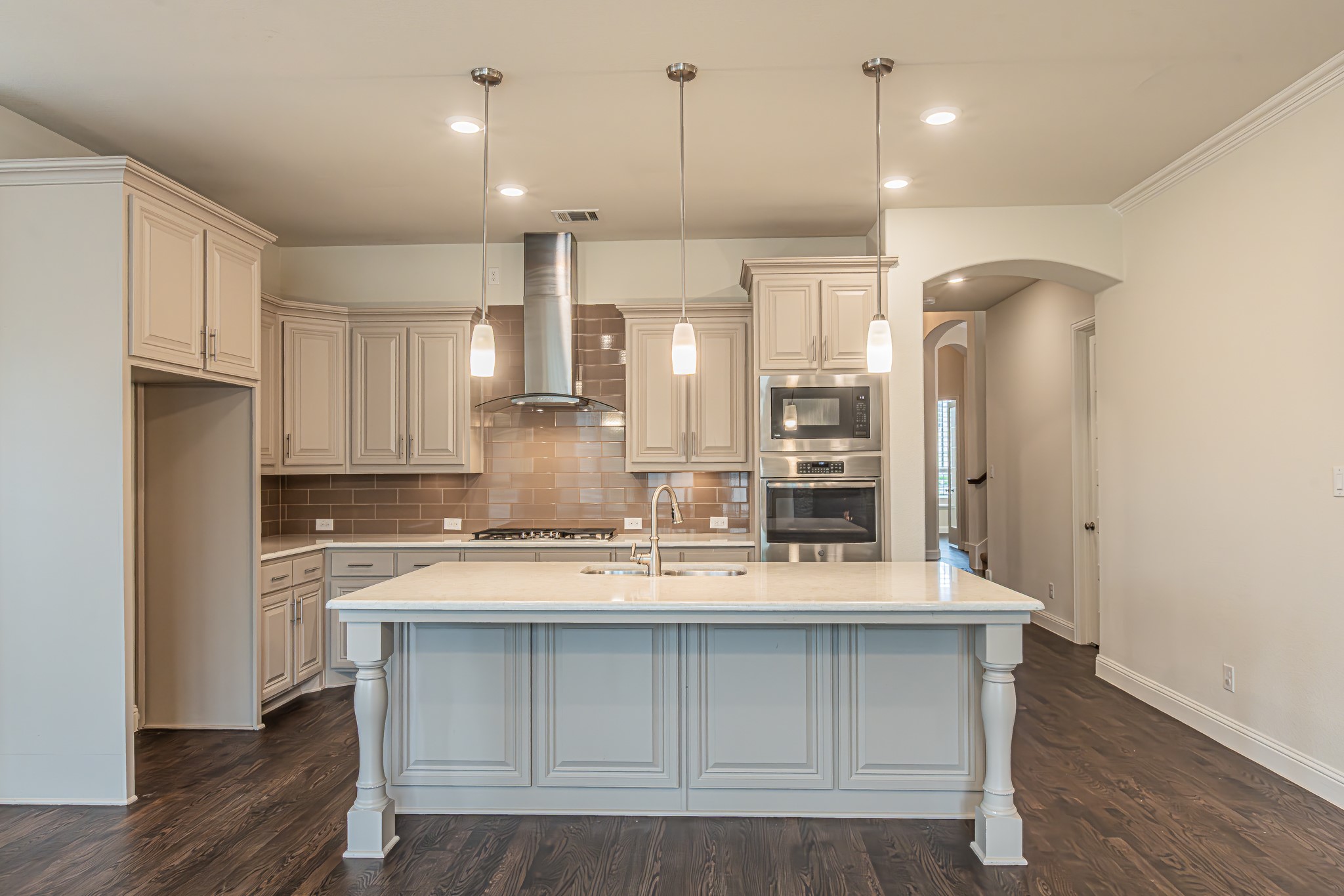 2044 Remington Drive Irving TX 75063