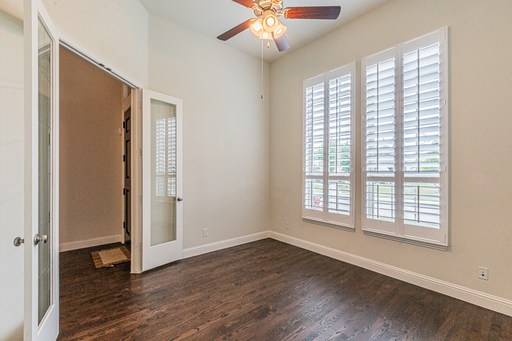 2044 Remington Drive Irving TX 75063