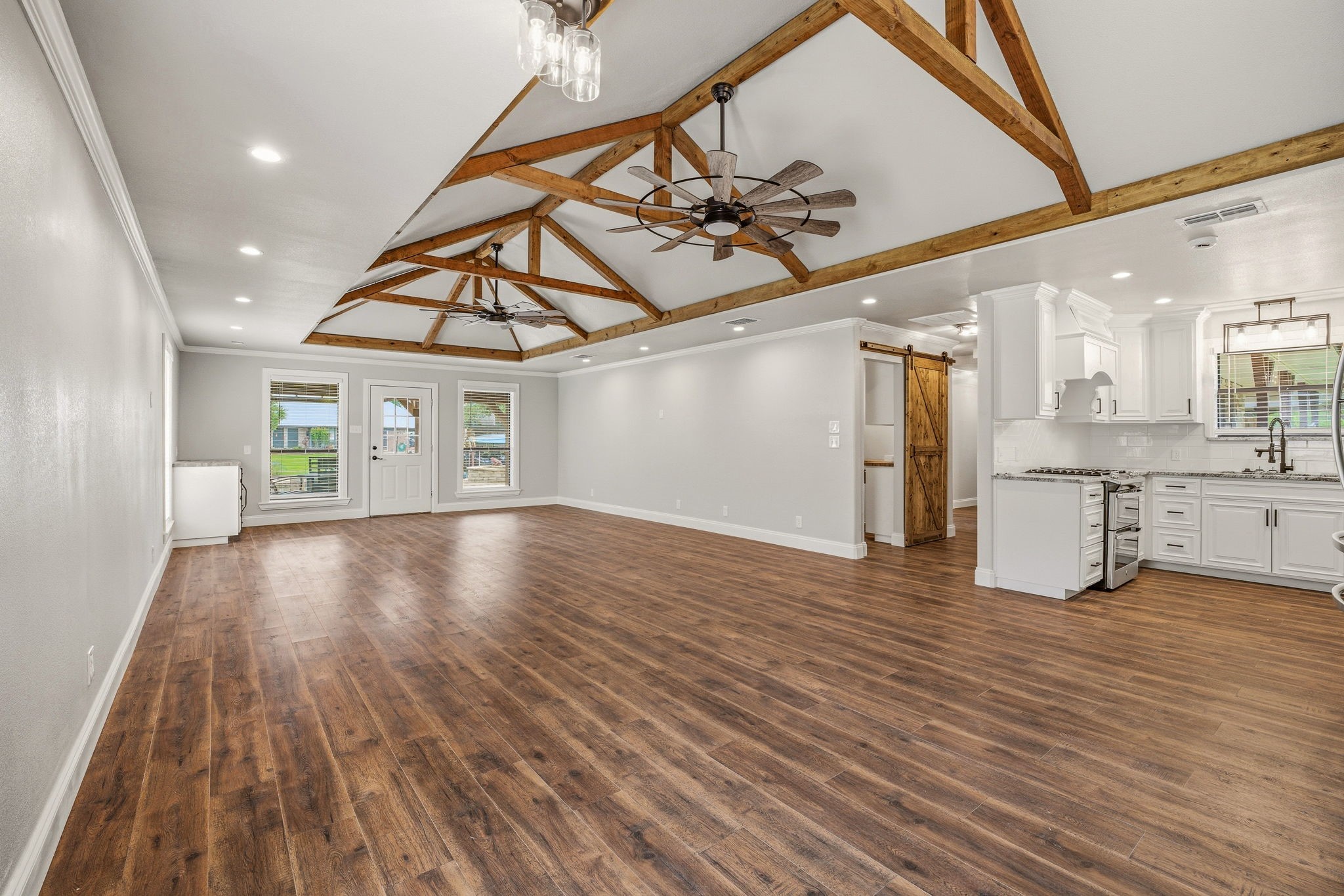 3702 Lake Vista Court Granbury TX 76049