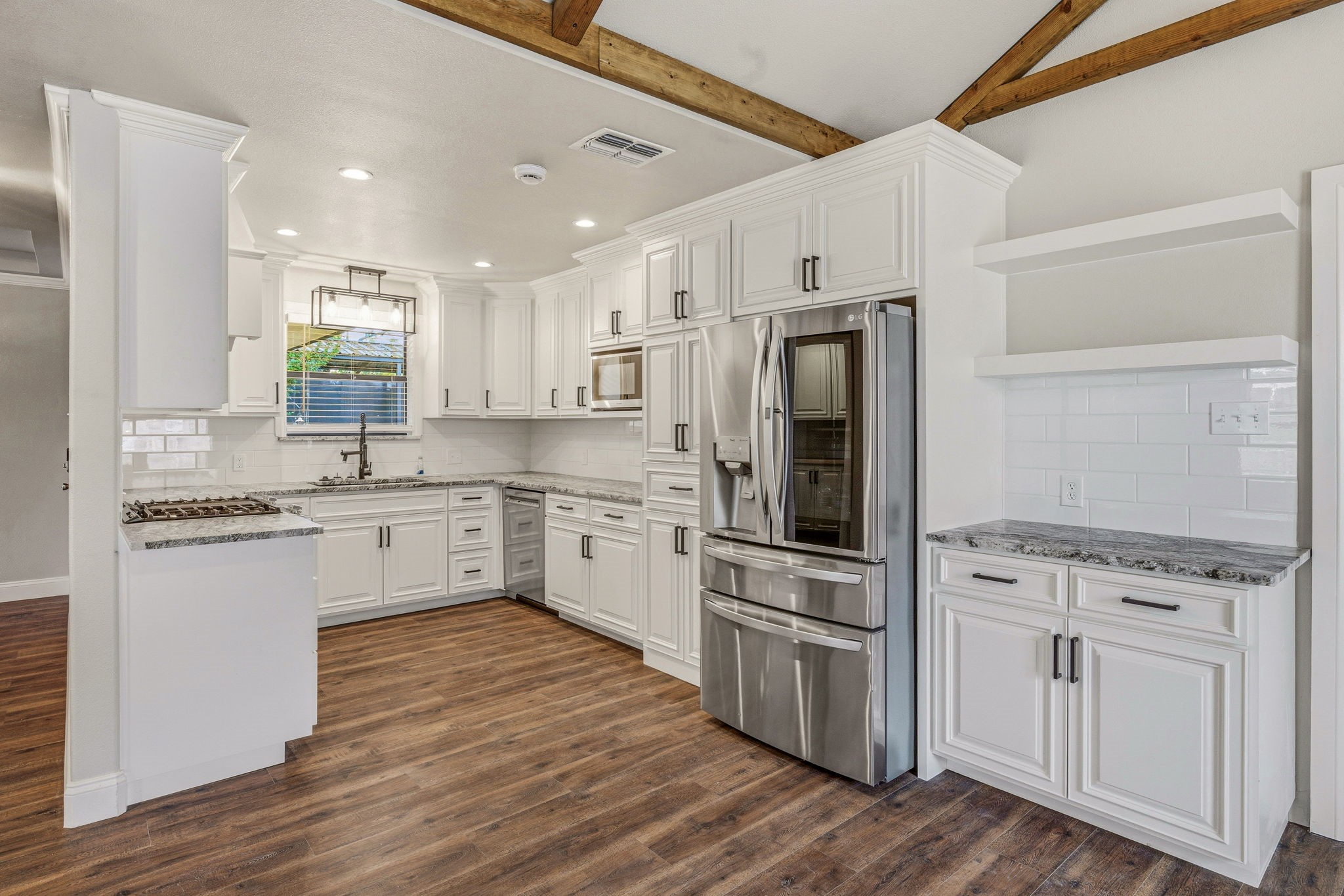 3702 Lake Vista Court Granbury TX 76049