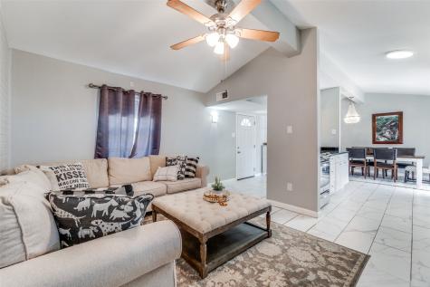 4214 Upland Way Garland TX 75042