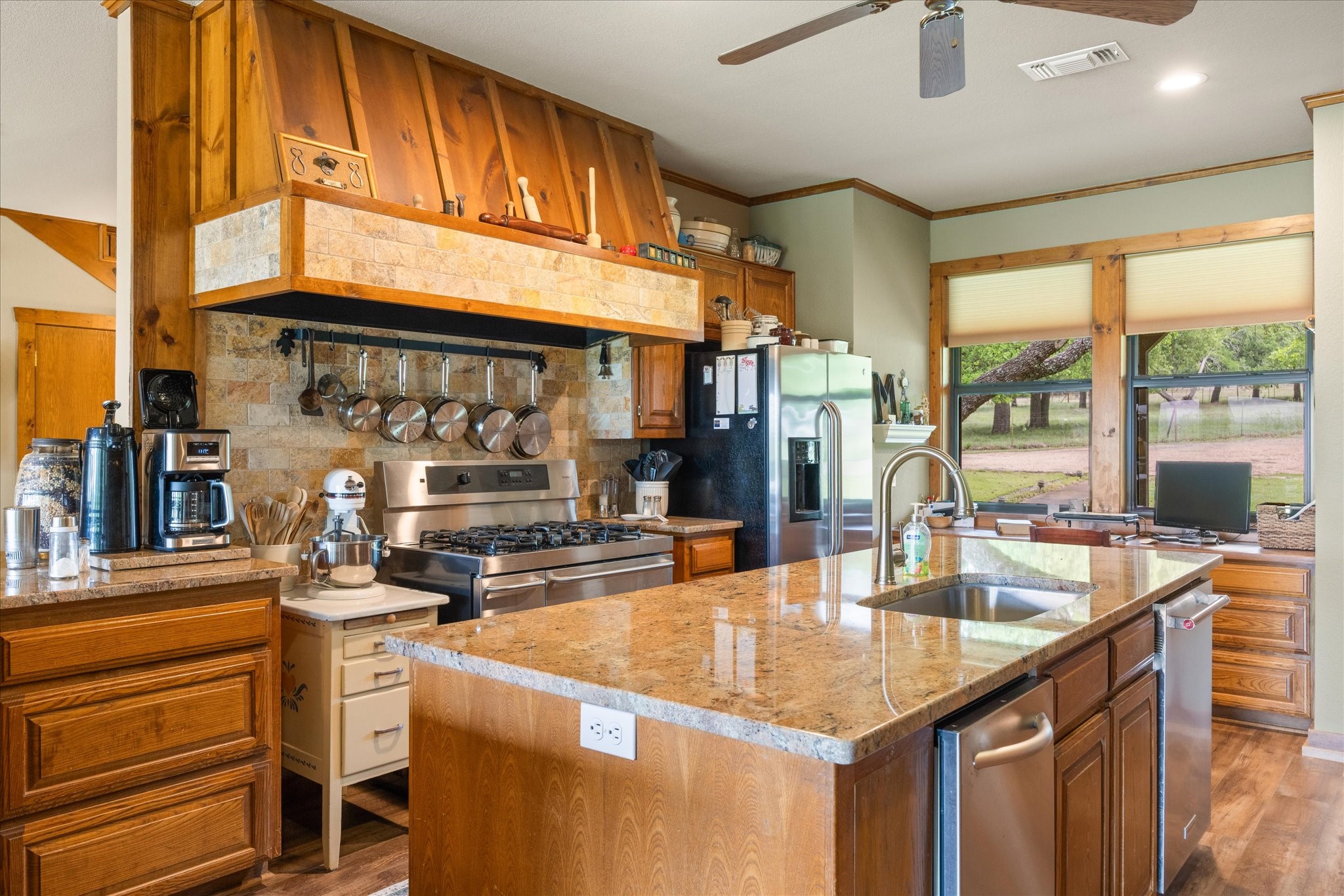 3165 Fm 51 Bluff Dale TX 76433