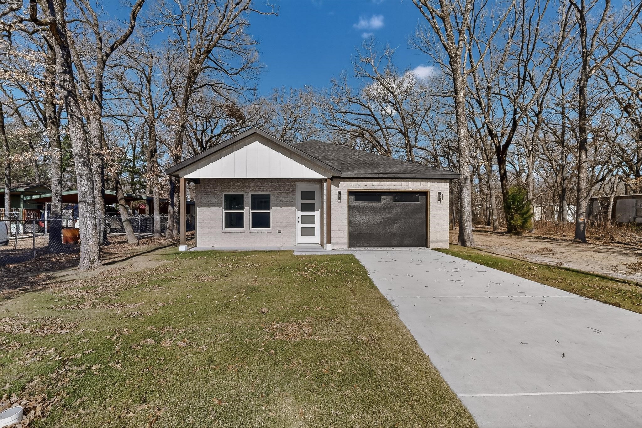 126 Blue Jay Lane Mabank TX 75156