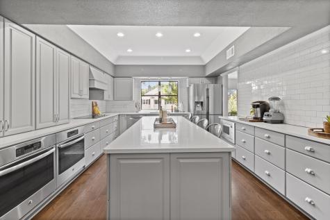 6101 Tiffany Oaks Lane Arlington TX 76016