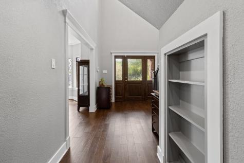 6101 Tiffany Oaks Lane Arlington TX 76016