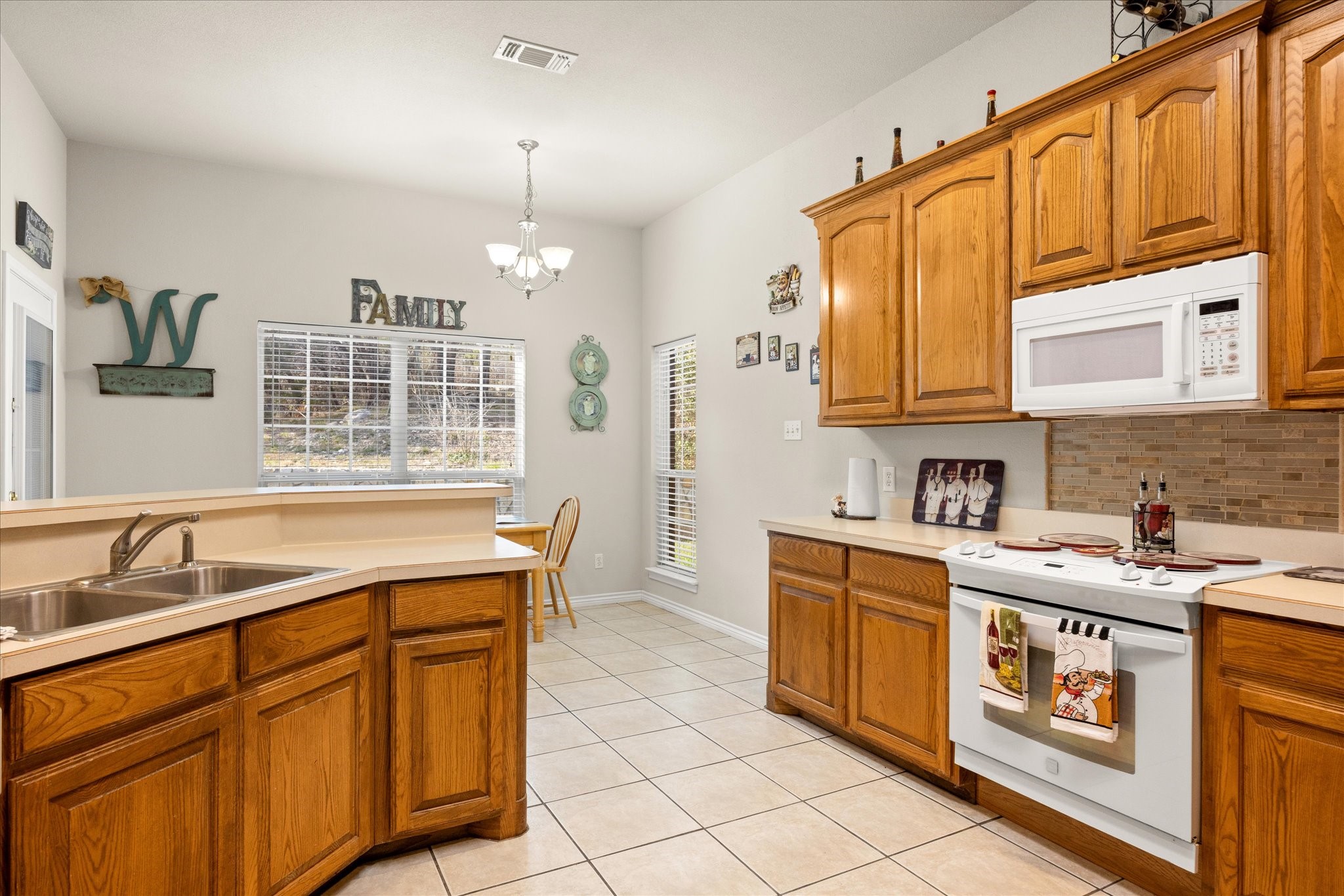 119 Spanish Oaks Trail Glen Rose TX 76043