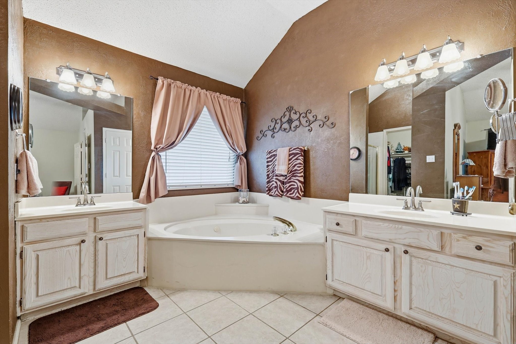 2312 Mapleleaf Lane Flower Mound TX 75028