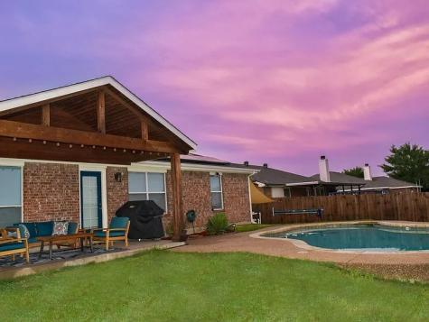 1510 Sequoia Drive Krum TX 76249