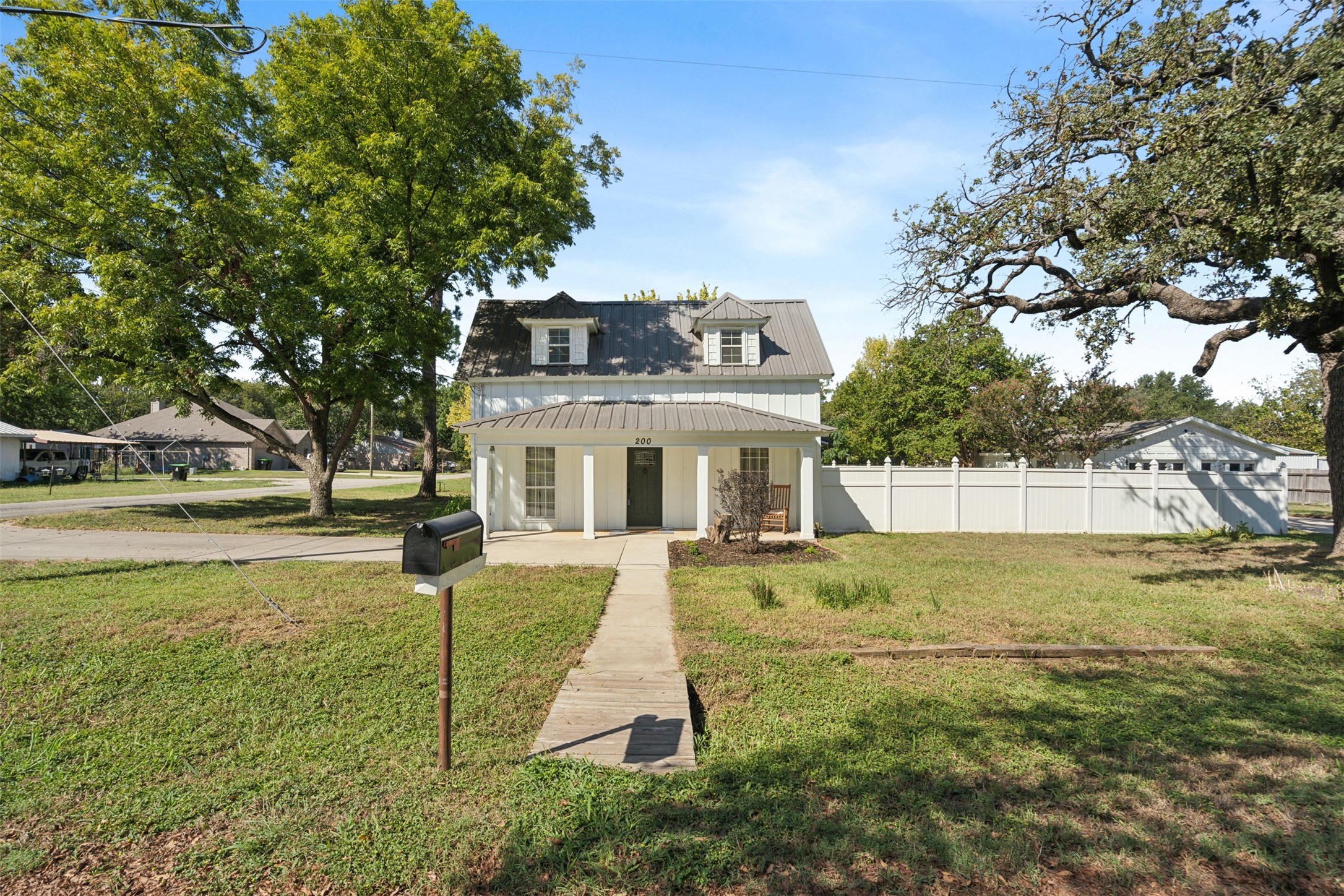 200 N Ewing Street Boyd TX 76023